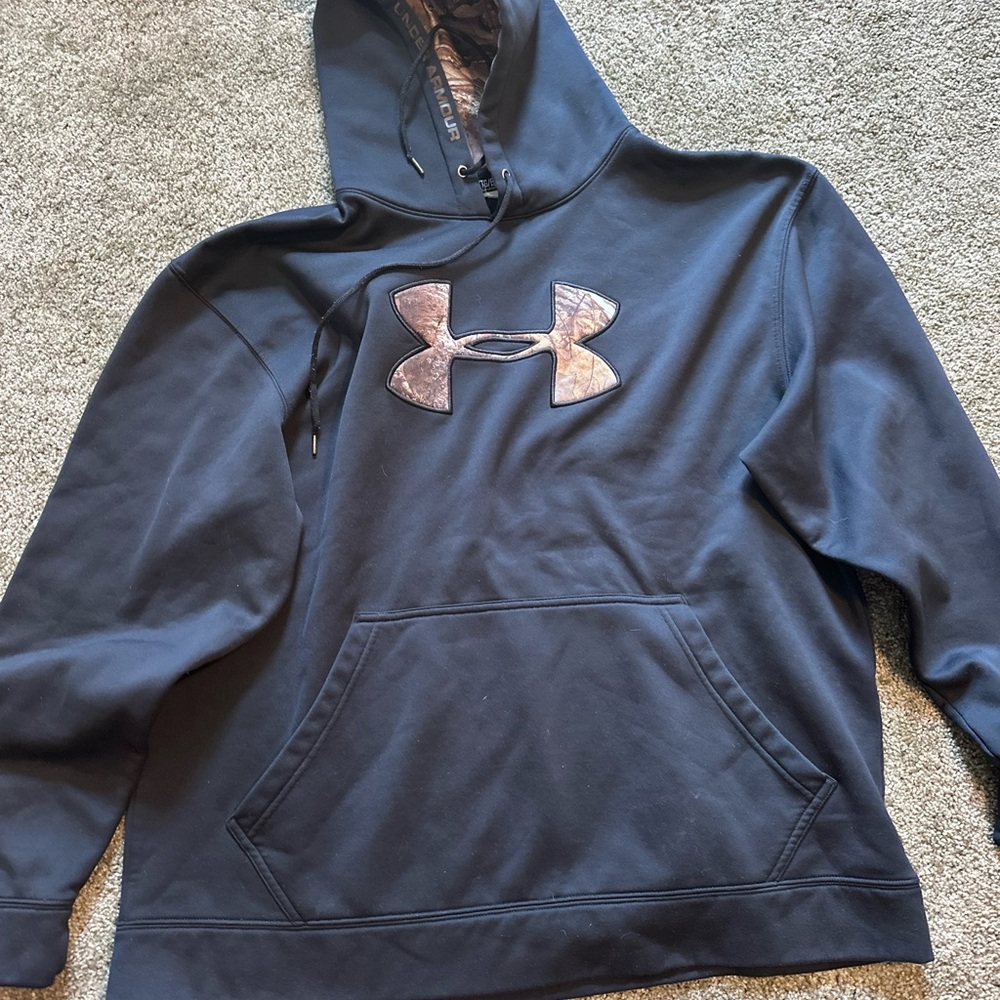 Under Armour Black Hoodie with Realtree Camo Lining